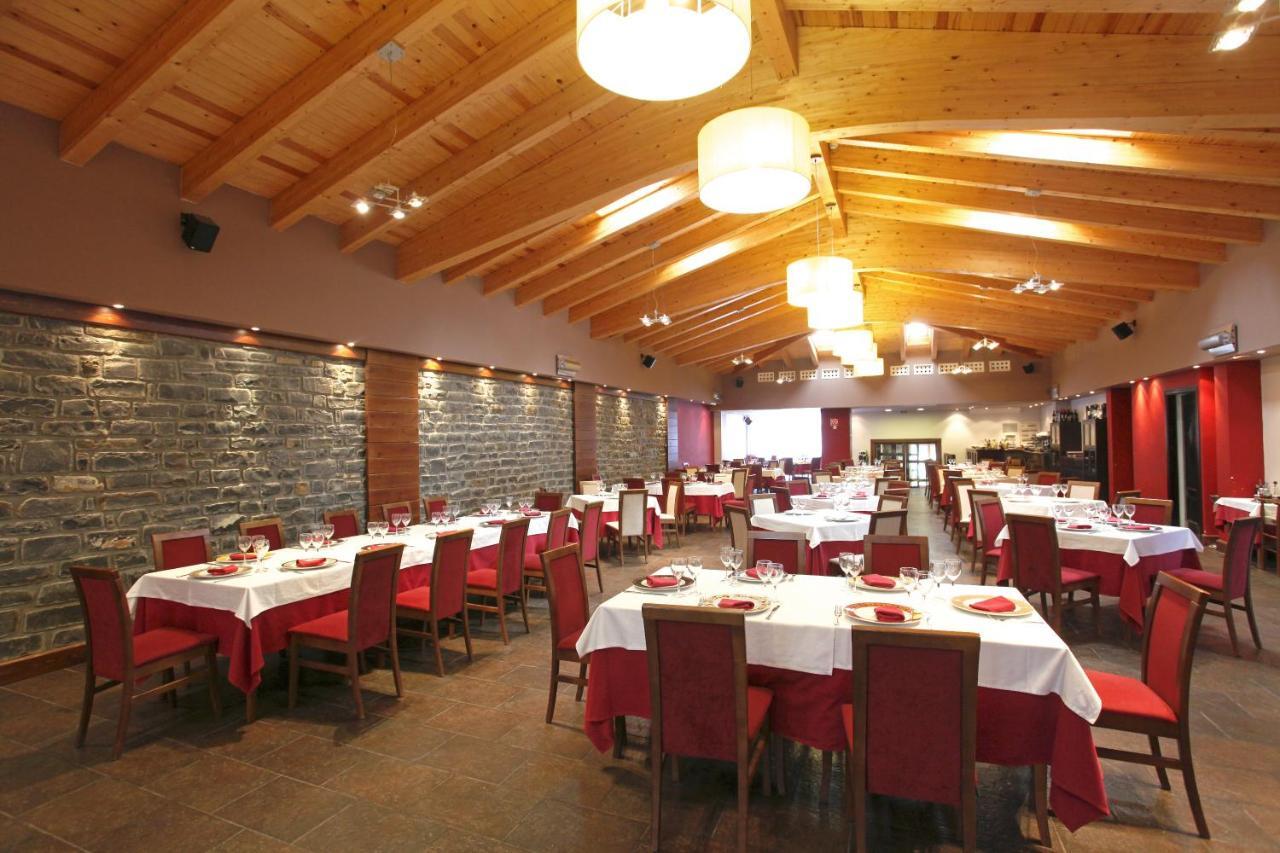 Hotel Restaurante Revestido Escalona Zewnętrze zdjęcie